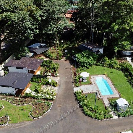 Almendros Eco-Villas La Fortuna Bagian luar foto