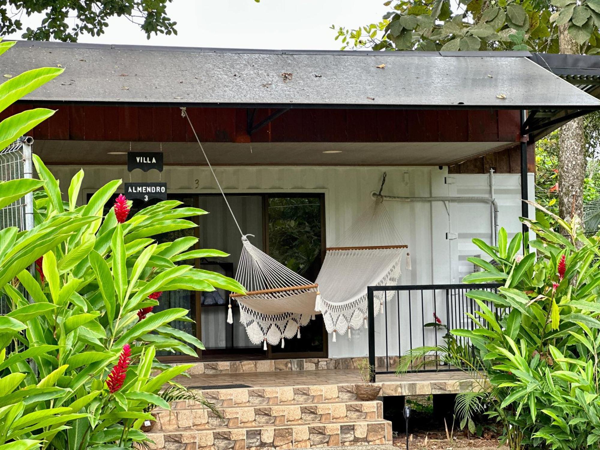 Almendros Eco-Villas La Fortuna Bagian luar foto