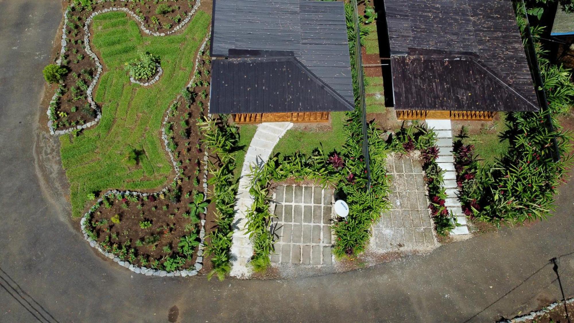 Almendros Eco-Villas La Fortuna Bagian luar foto