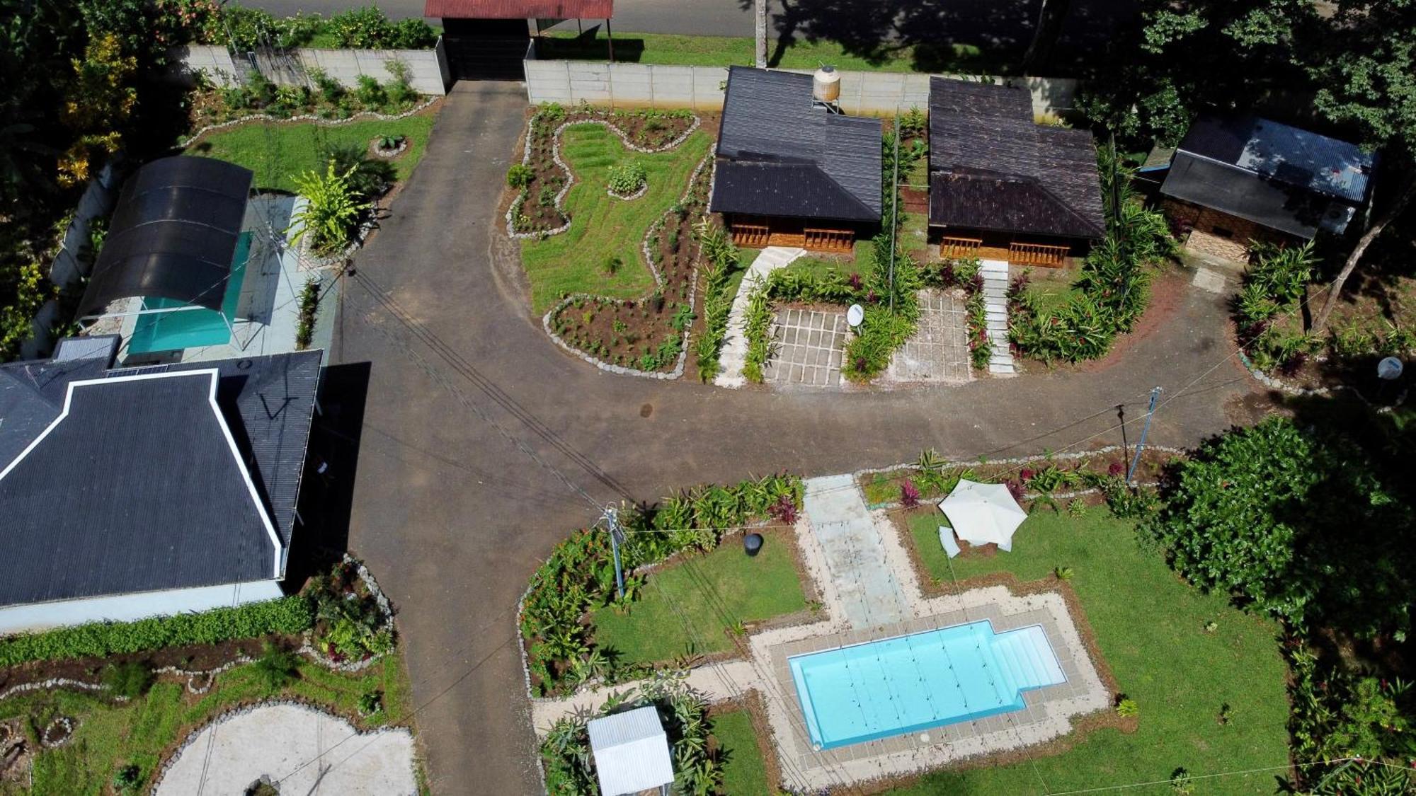 Almendros Eco-Villas La Fortuna Bagian luar foto