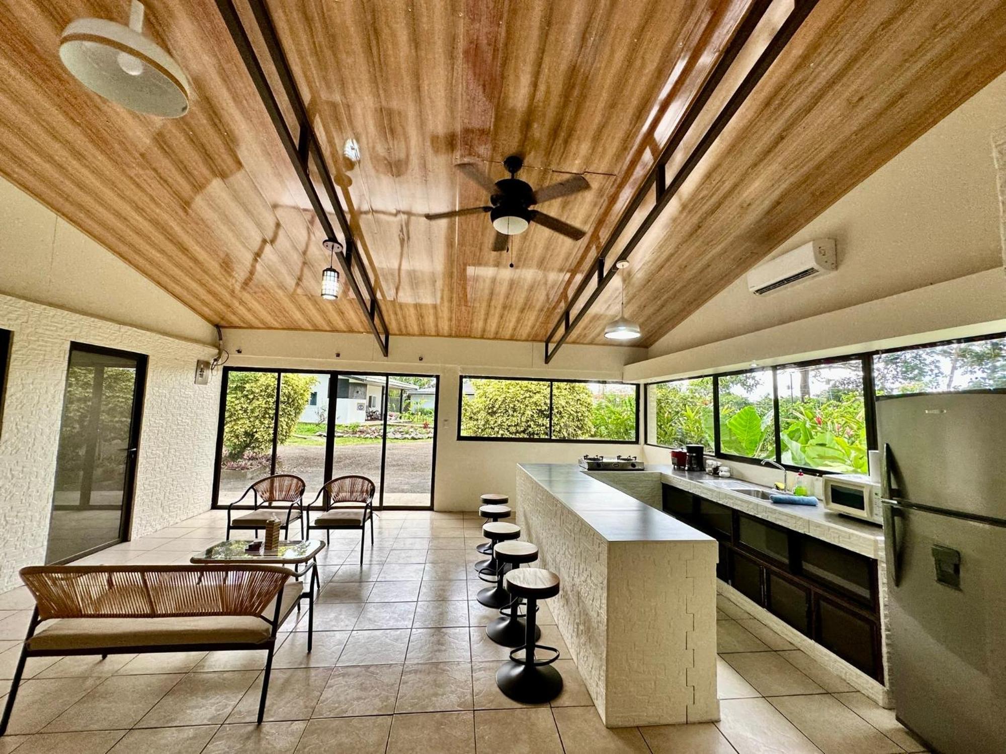 Almendros Eco-Villas La Fortuna Bagian luar foto