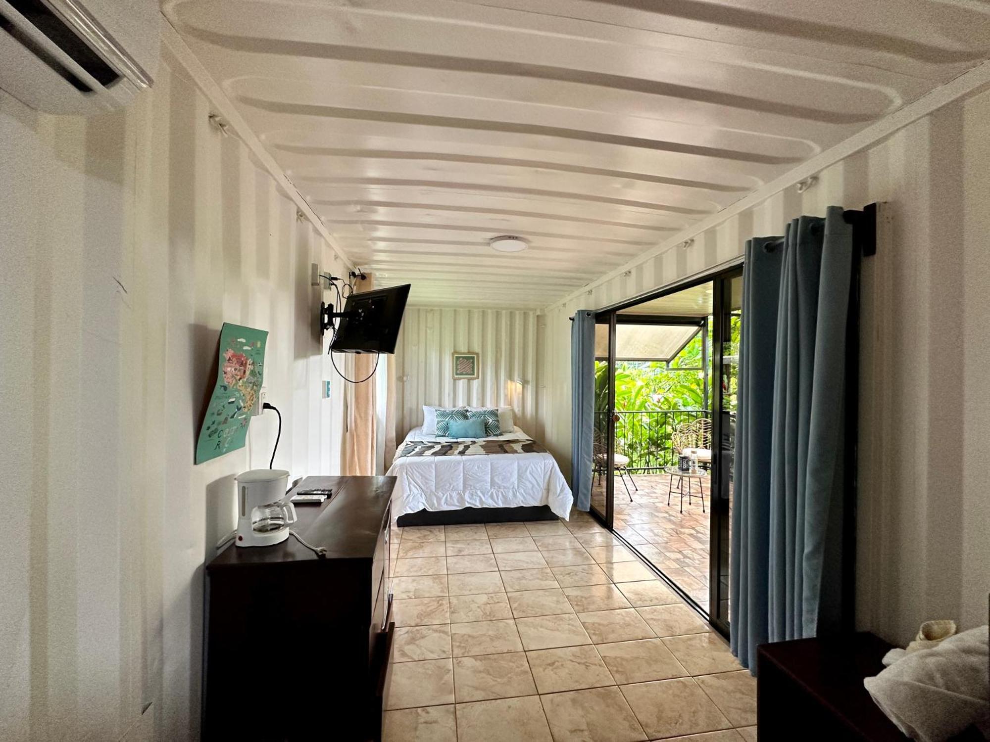 Almendros Eco-Villas La Fortuna Bagian luar foto