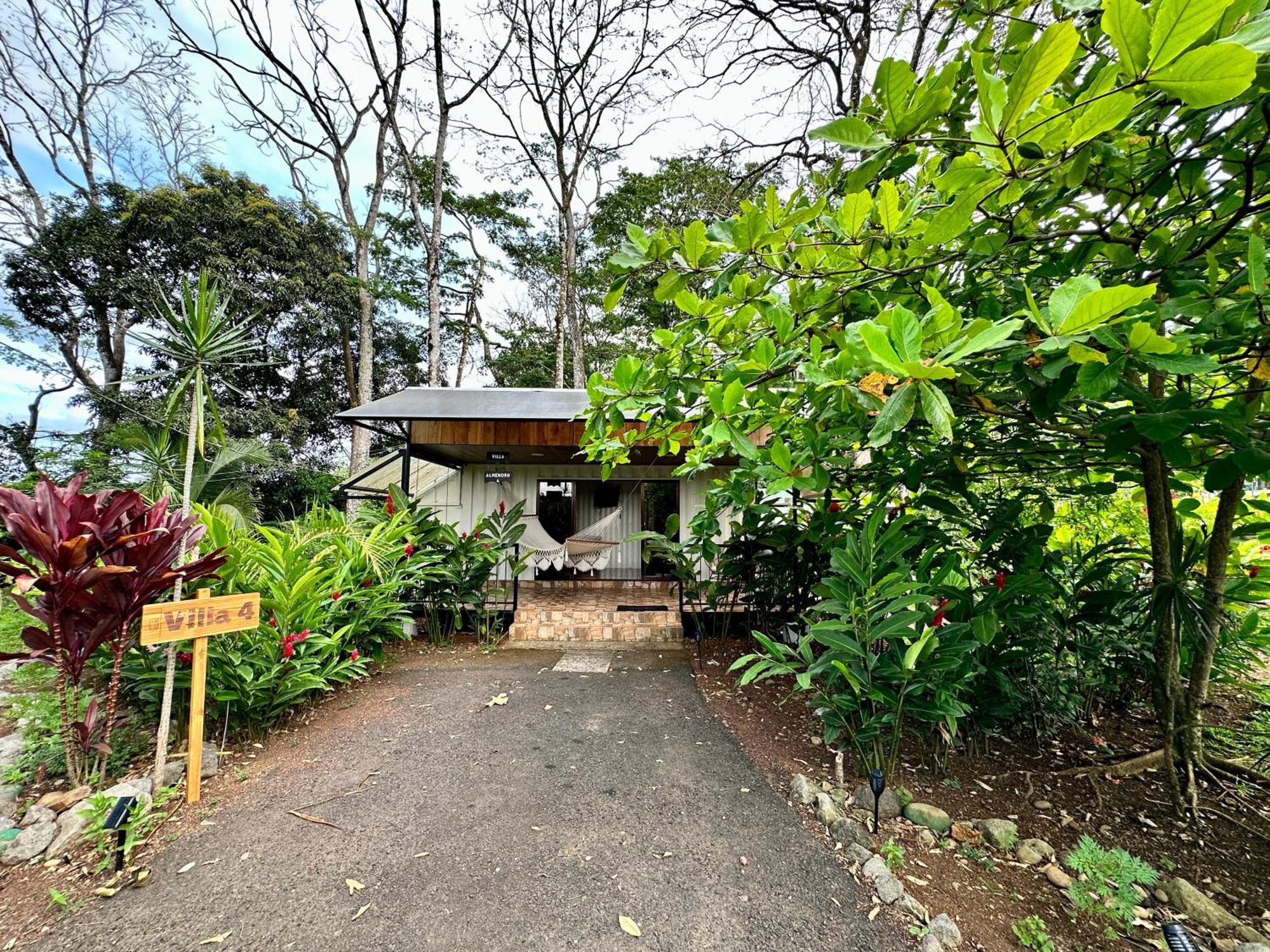 Almendros Eco-Villas La Fortuna Bagian luar foto