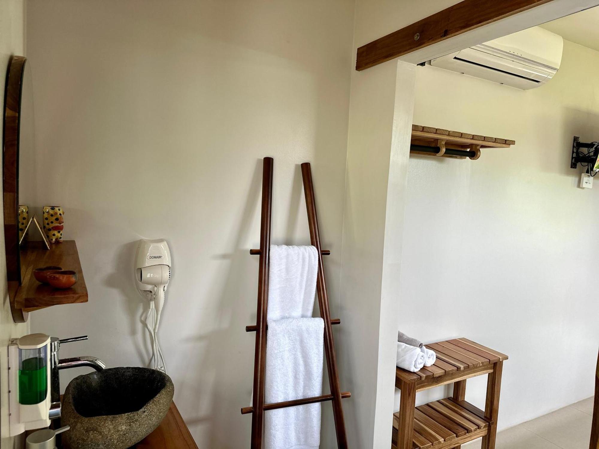 Almendros Eco-Villas La Fortuna Ruang foto
